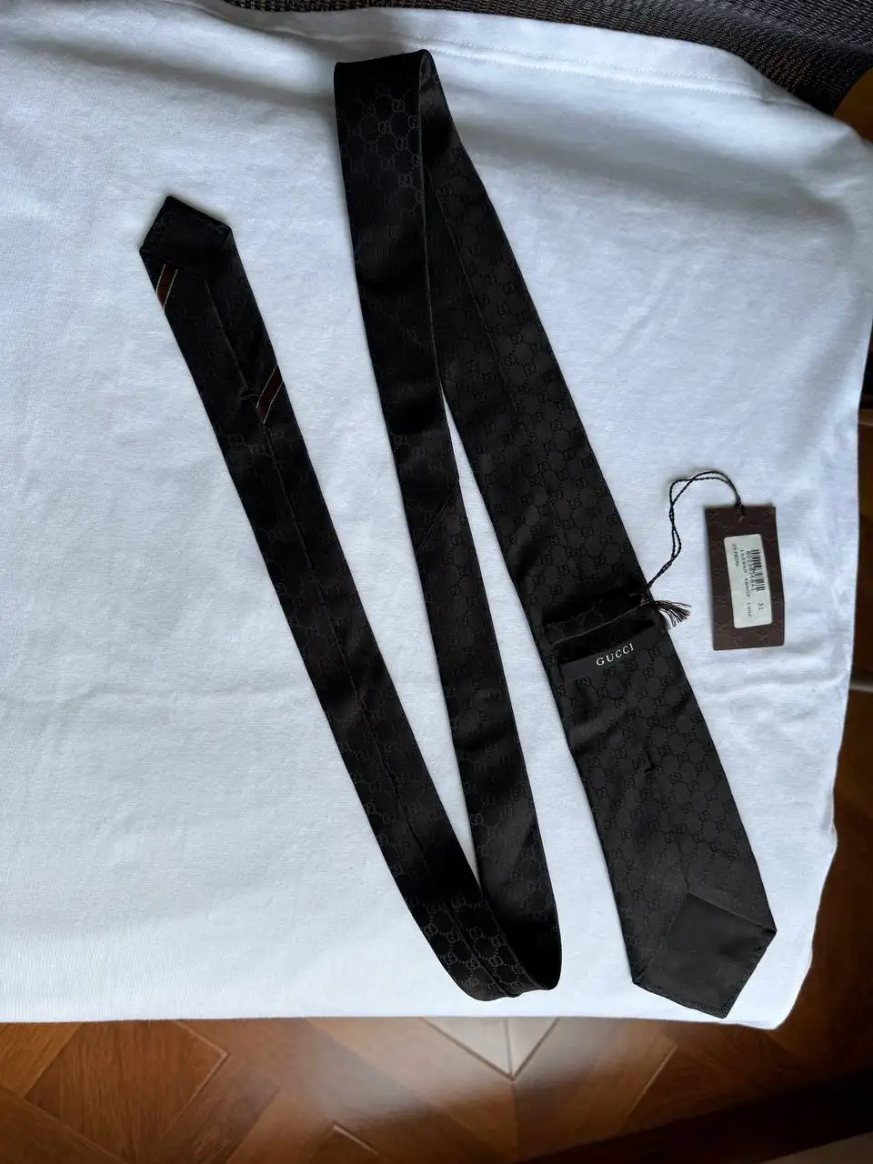 Галстук Gucci новый с этикеткой - Галстуки (Одежда) в Балашиха