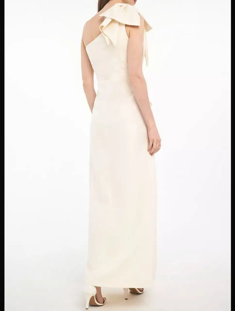 Платья на выпускной - Платья (Одежда) в Балашиха