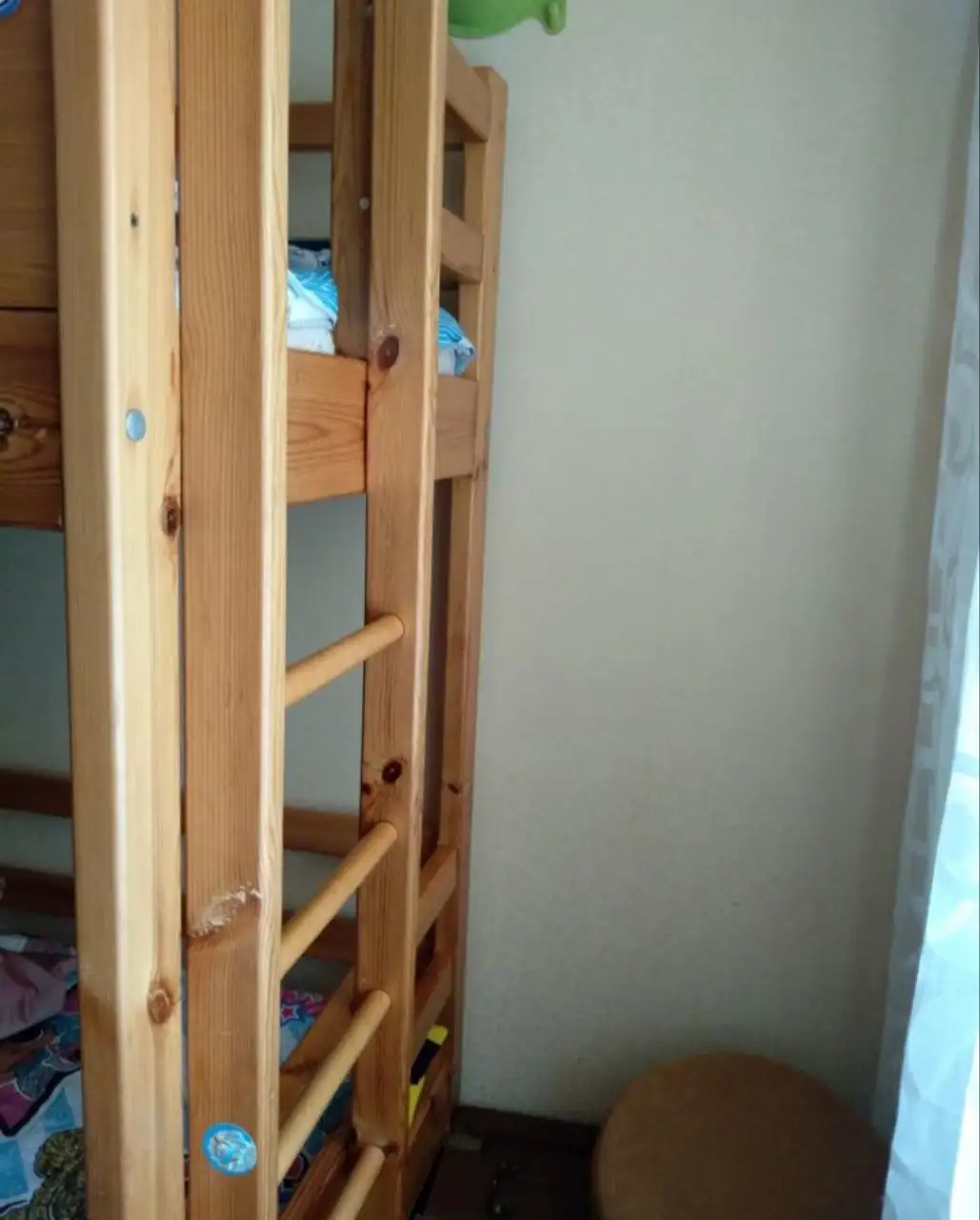 Кровать из массива сосны с матрасами Орматек - Мебель (Для дома и дачи) в Балашиха