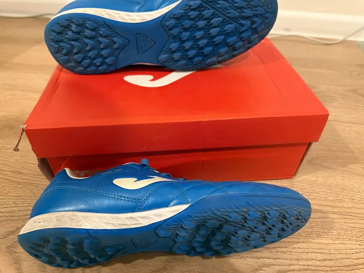 Продажа футбольных кроссовок Joma размер 43 - Обувь (Одежда) в Балашиха