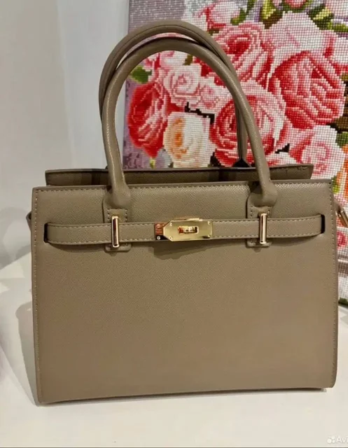 Женская сумка новая в Реутове - Инструменты в Реутов