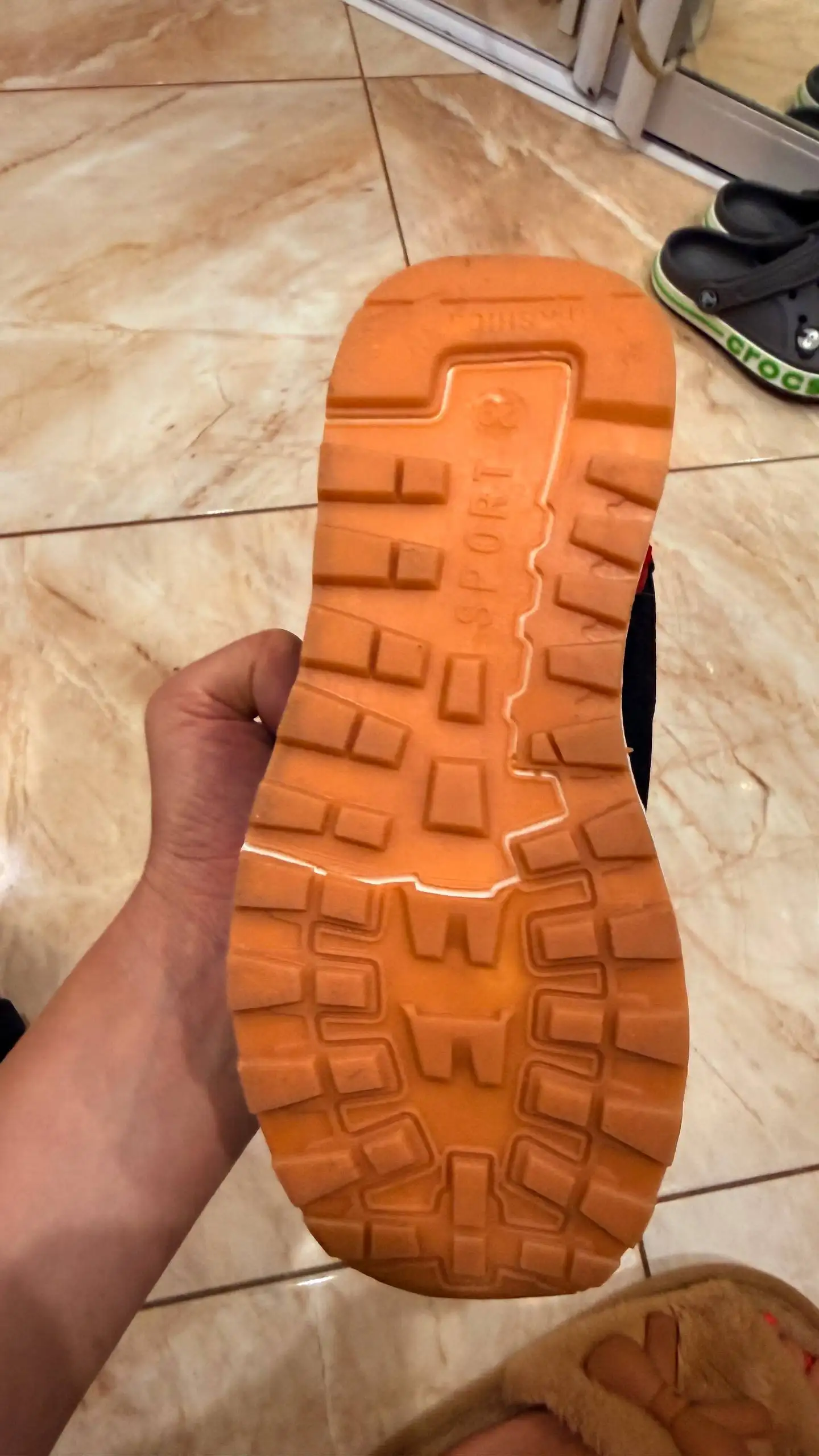 Продажа 2 пар обуви - Обувь (Одежда) в Балашиха