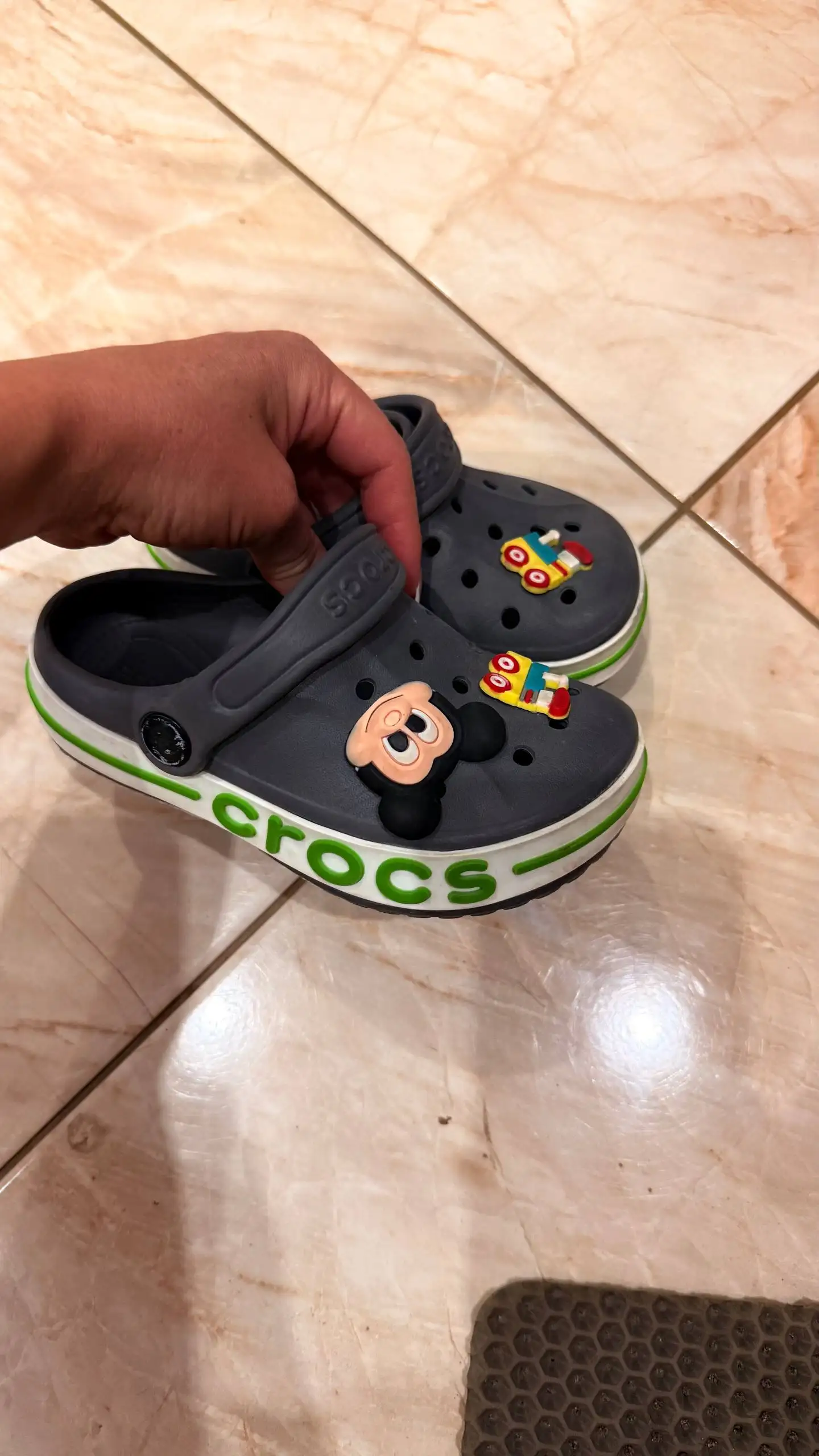 Продажа 2 пар обуви - Обувь (Одежда) в Балашиха