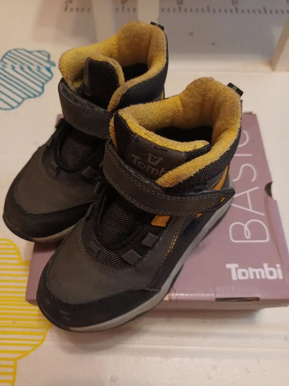 Ботинки демисезонные Томби 25-26 размер - Обувь (Одежда) в Балашиха