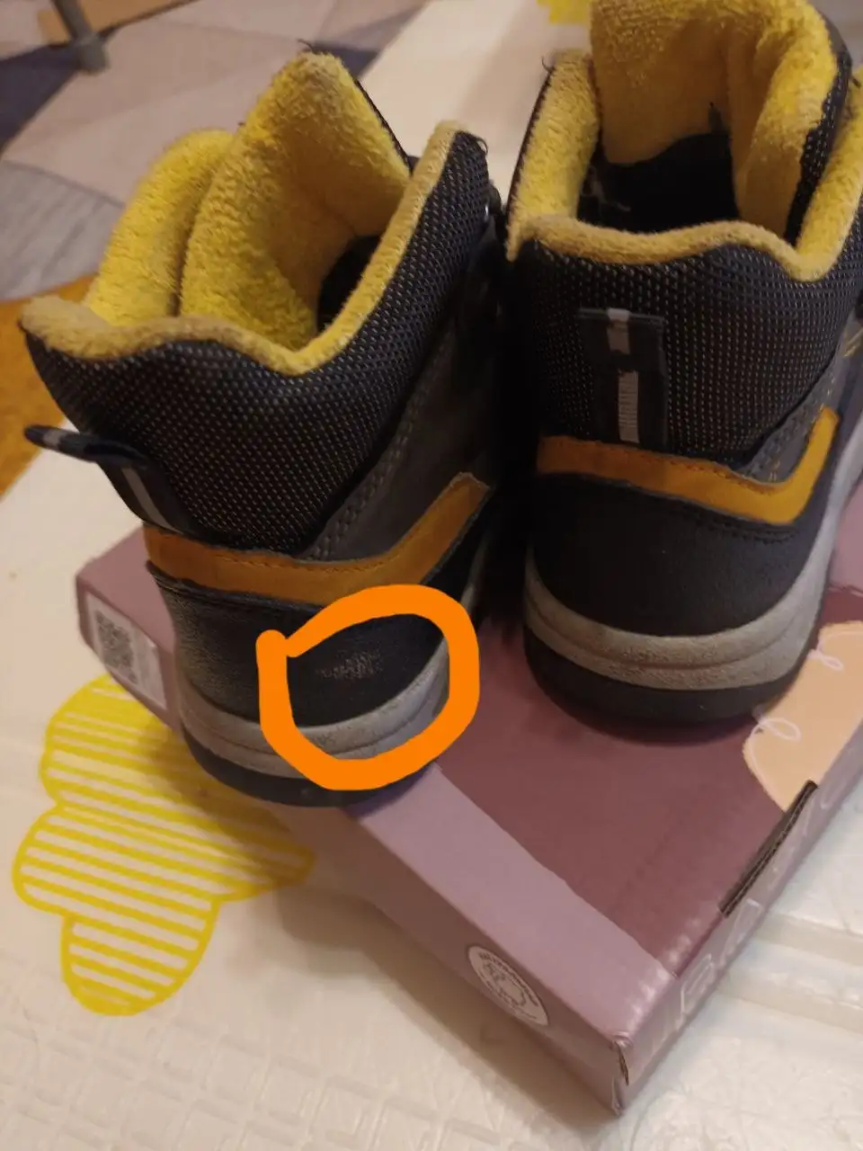 Ботинки демисезонные Томби 25-26 размер - Обувь (Одежда) в Балашиха