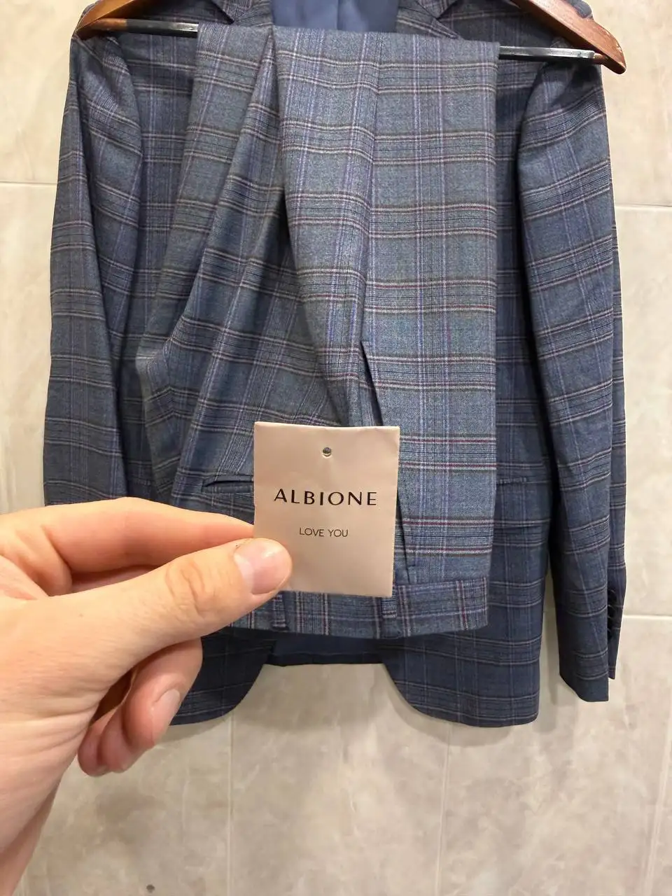 Продам костюм Albione - Костюмы (Одежда) в Балашиха