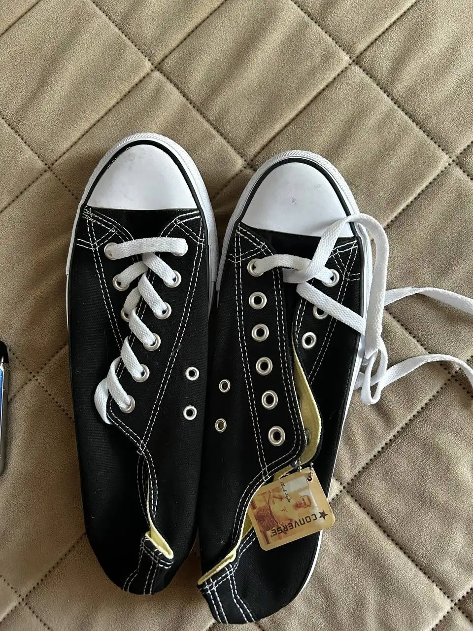 Продажа конверсов 41 размера и пальто б/у - Одежда в Балашиха