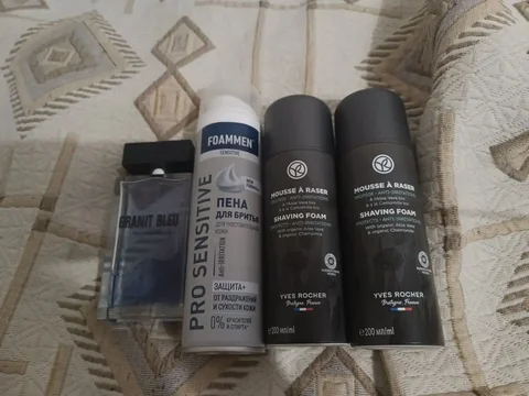 Пена для бритья и духи мужские Иф Роше - Косметика и парфюмерия в Реутов