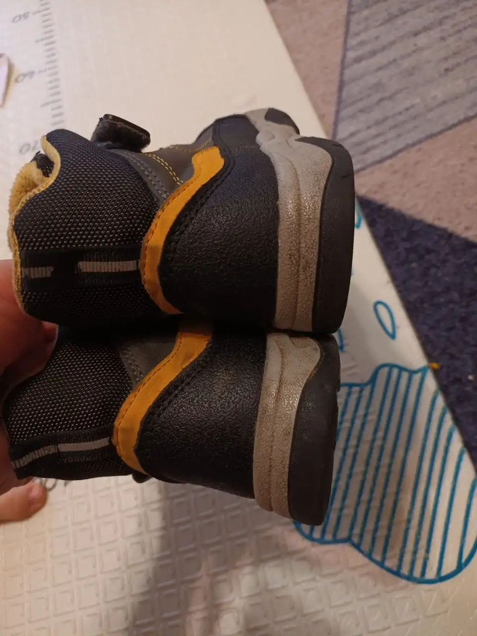 Деми утепленные ботинки Томби на 25-26 рр - Обувь (Одежда) в Балашиха