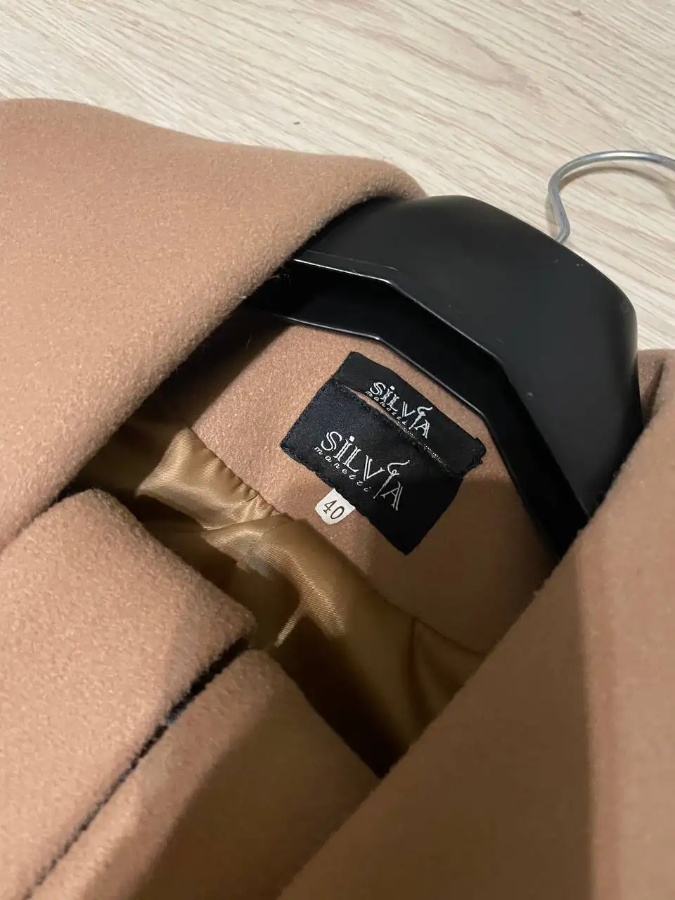 Пальто женское с поясом и плечиками - Верхняя одежда (Одежда) в Реутов