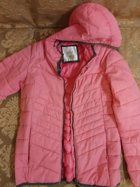 Детские куртки Sela розовая и бежевая - Одежда в Балашиха