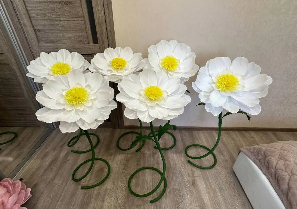 Цветы из гофрированной бумаги после выступления - Рукоделие (Хобби и отдых) в Балашиха