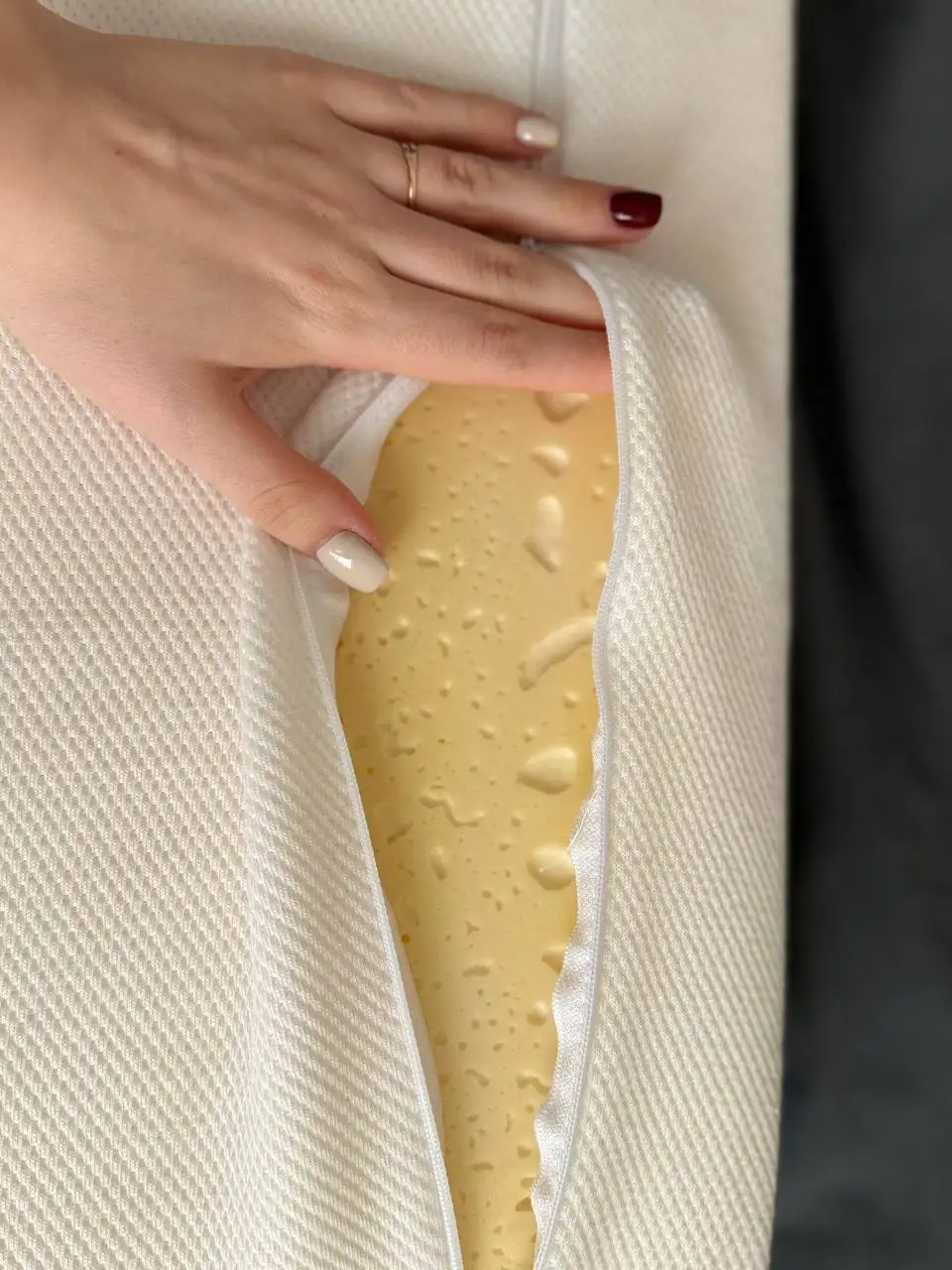 Ортопедическая подушка в хорошем состоянии - Барахолка в Балашиха