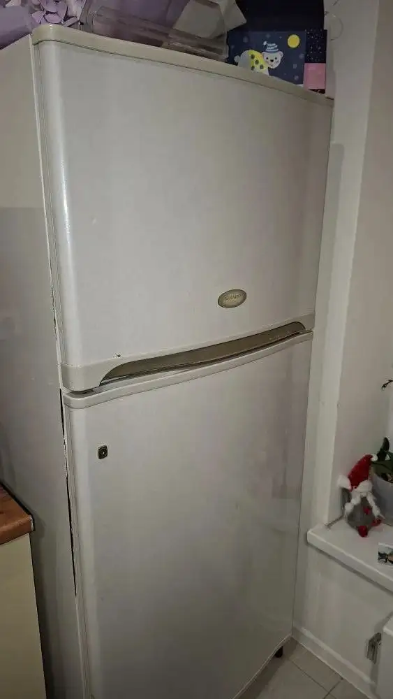 Продам холодильник в исправном состоянии - Бытовая техника (Для дома и дачи) в Балашиха