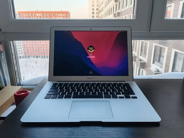 Продажа MacBook Air 13 2015 года в отличном состоянии - Компьютерные аксессуары в Балашиха