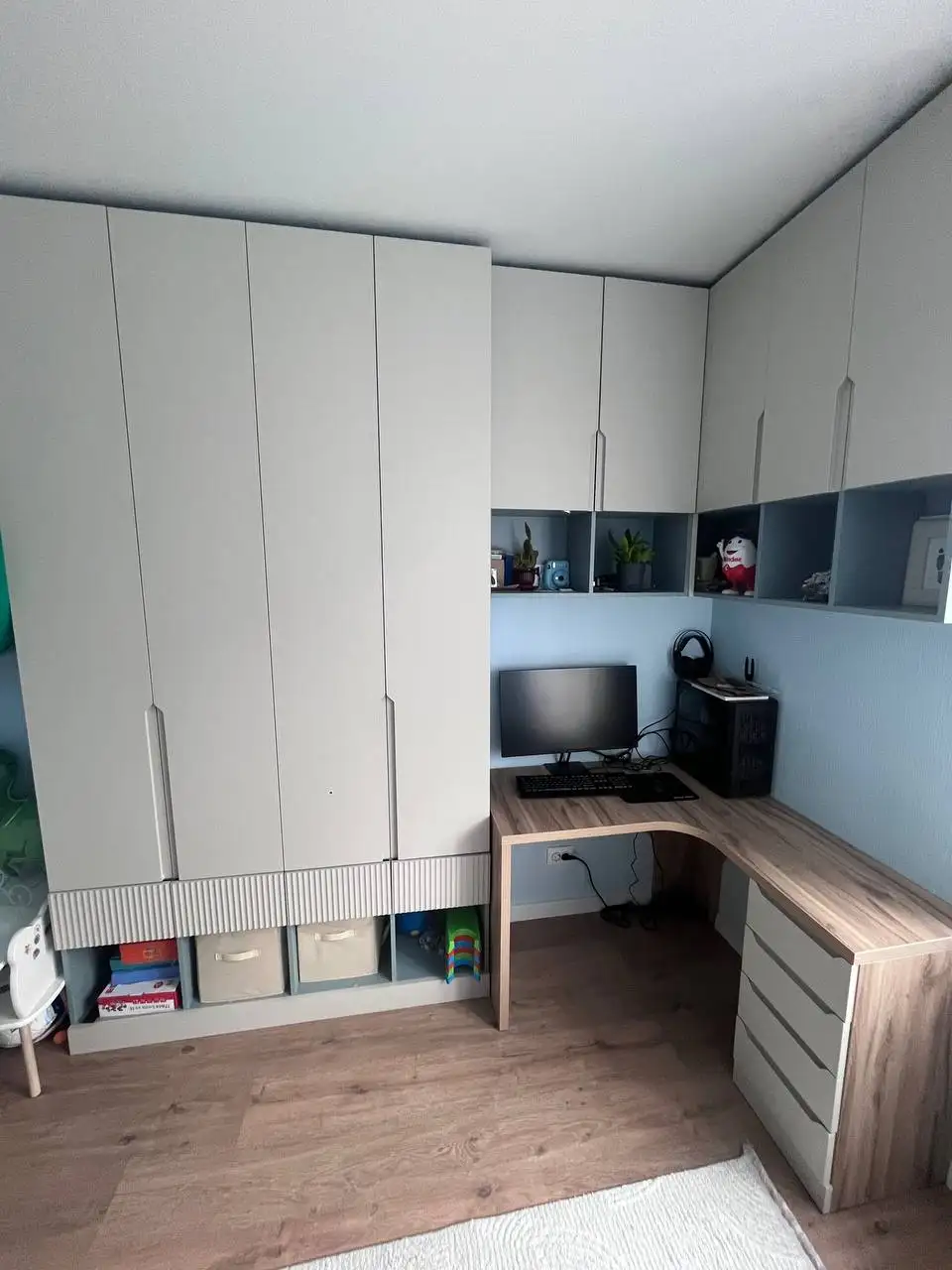 Продажа нового мебельного гарнитура в стиле Pinterest - Мебель (Для дома и дачи) в Москва