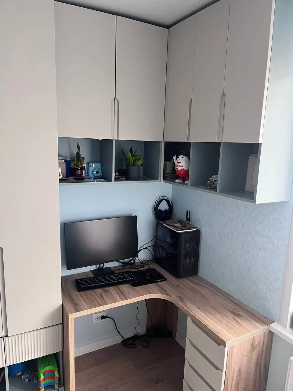 Продажа нового мебельного гарнитура в стиле Pinterest - Мебель (Для дома и дачи) в Москва