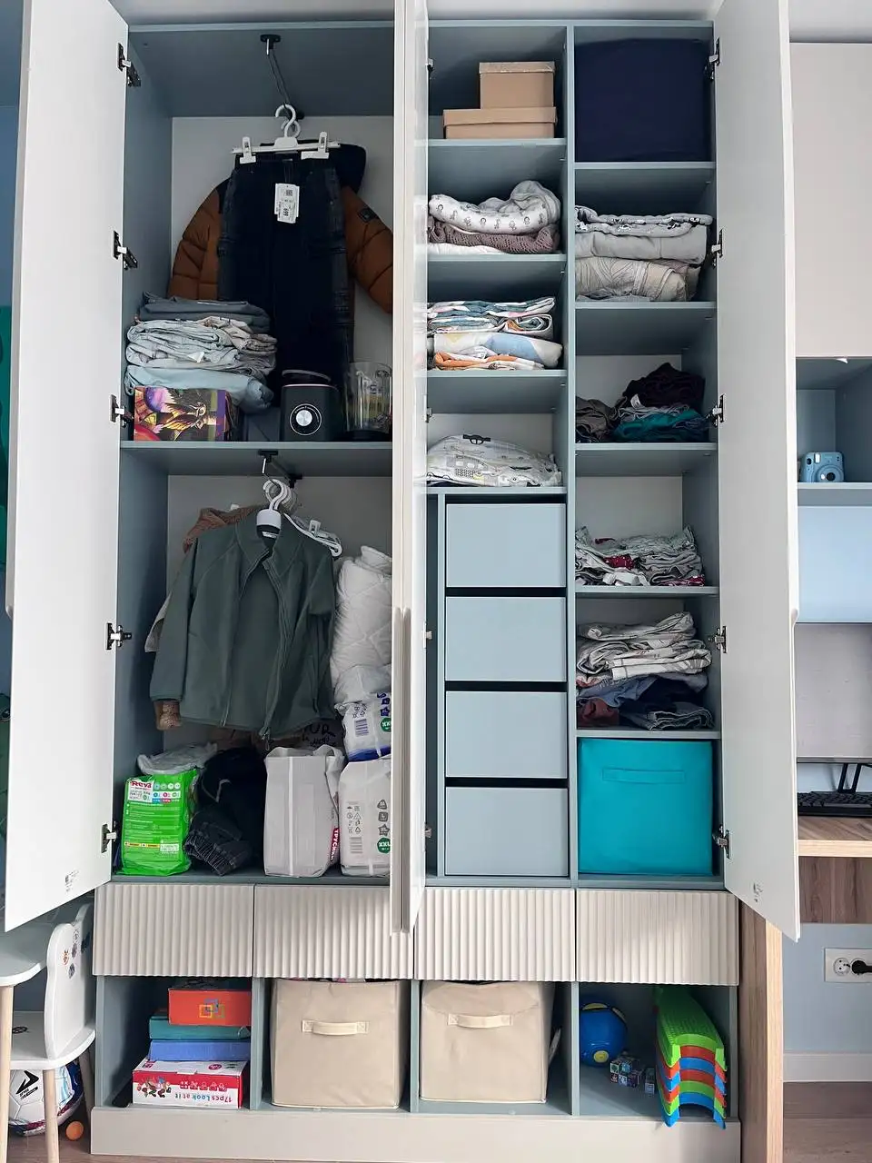 Продажа нового мебельного гарнитура в стиле Pinterest - Мебель (Для дома и дачи) в Москва