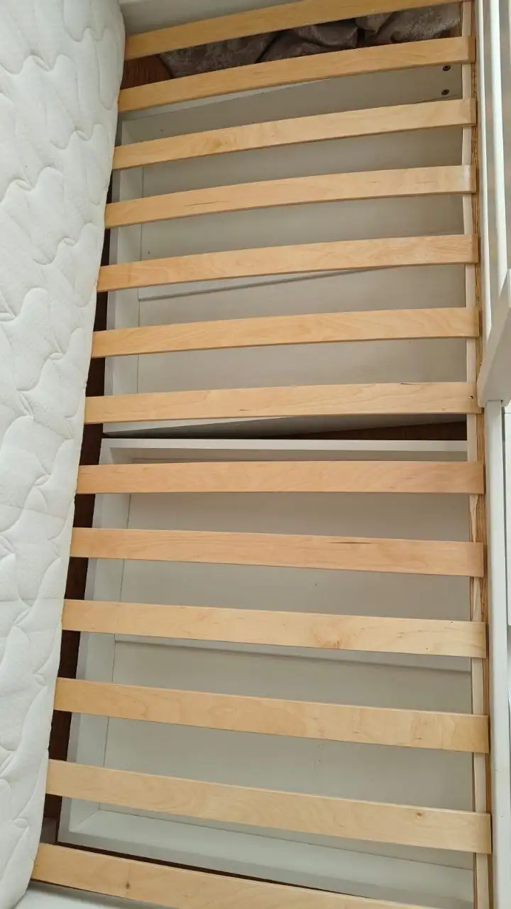 Продам детскую кровать с матрасом 160x80 - Детская мебель (Товары для детей) в Балашиха
