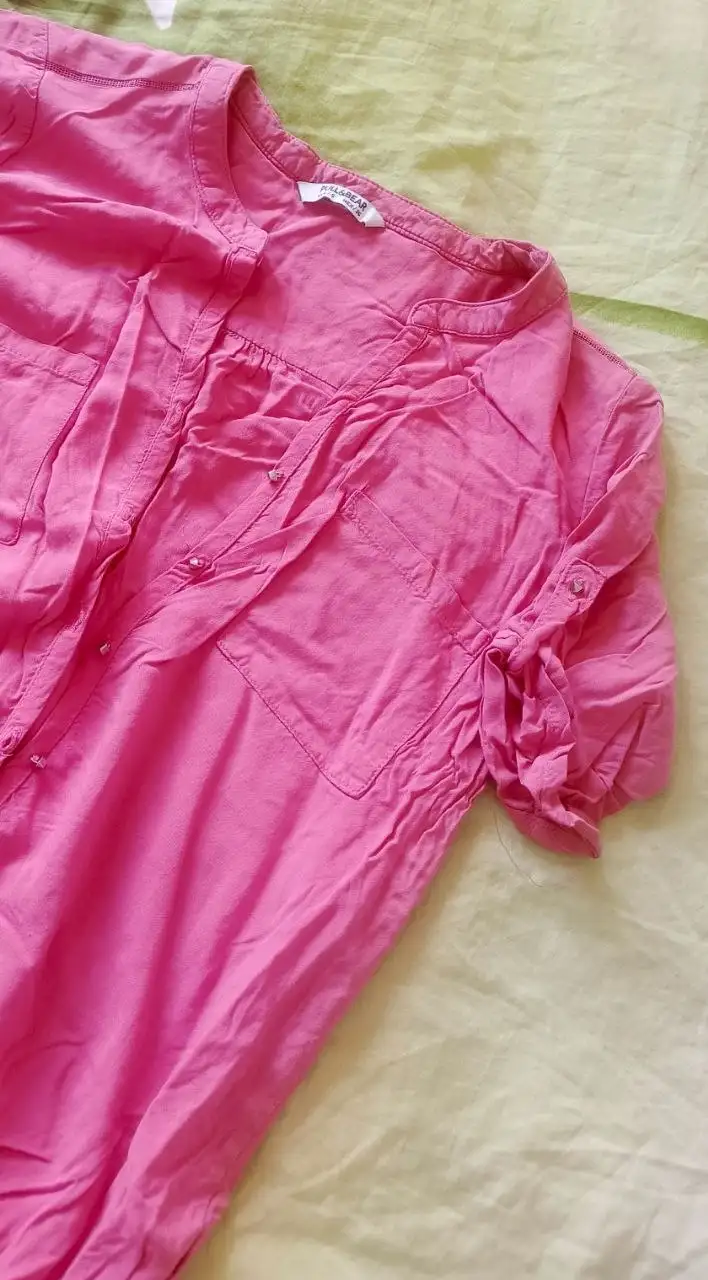Блузка Pull&Bear S фуксия - Блузки (Одежда) в Москва