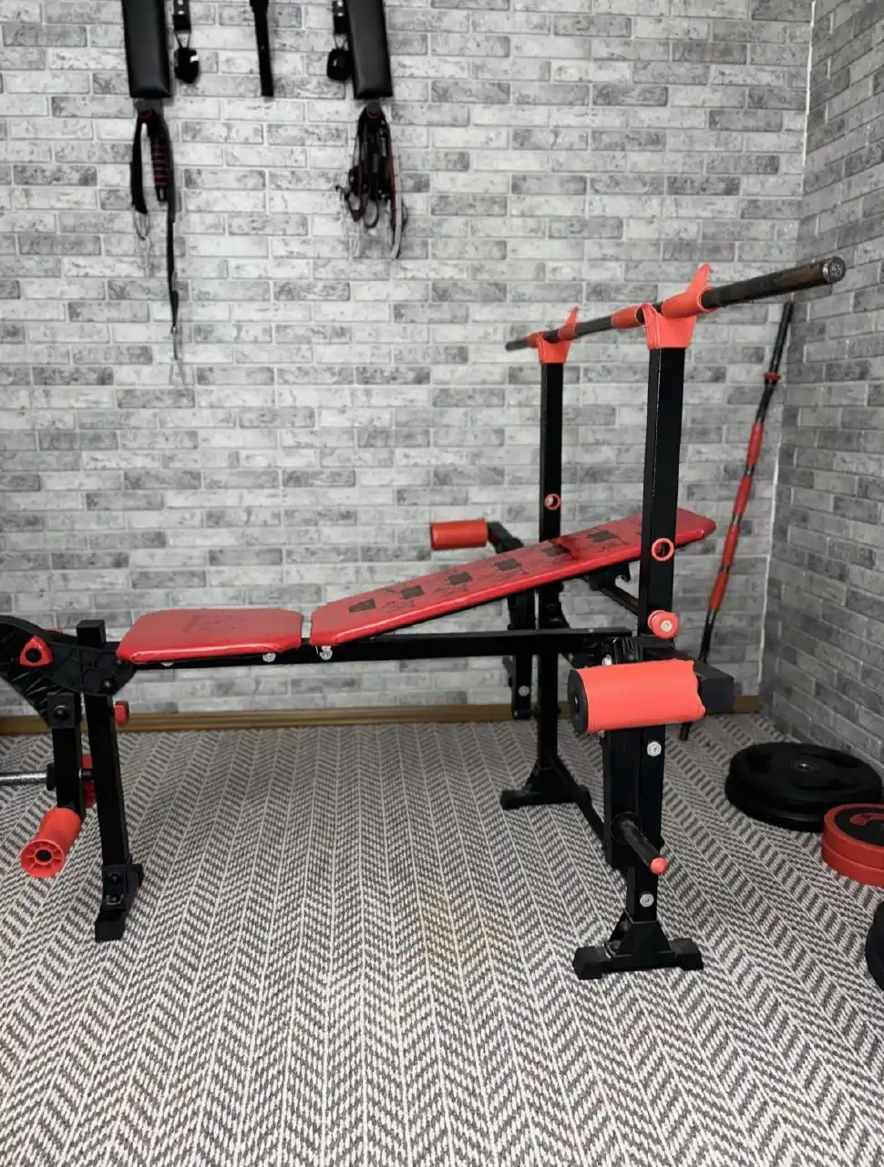 Продам многофункциональный спортивный тренажер Leco