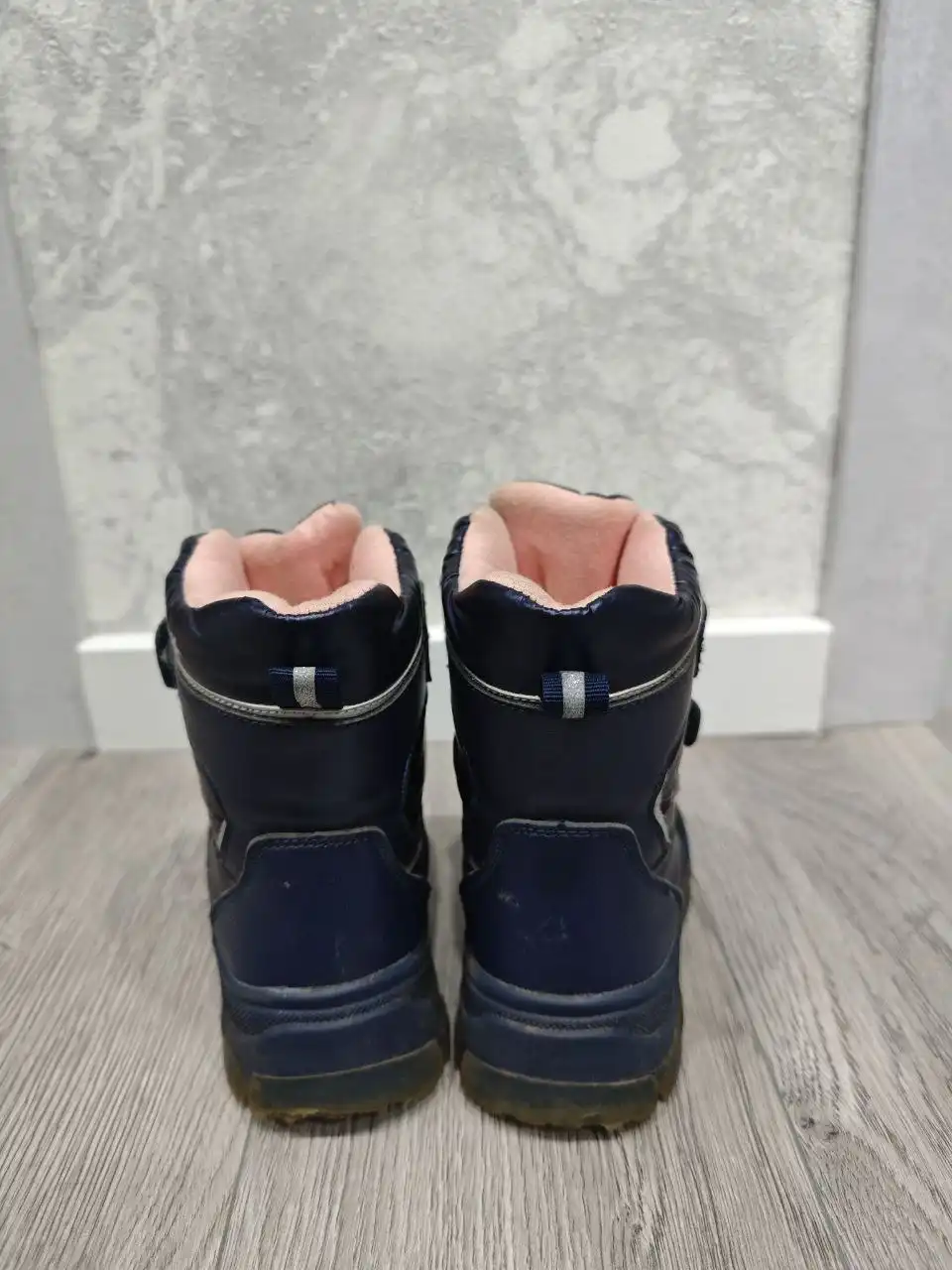 Зимние ботинки для девочки