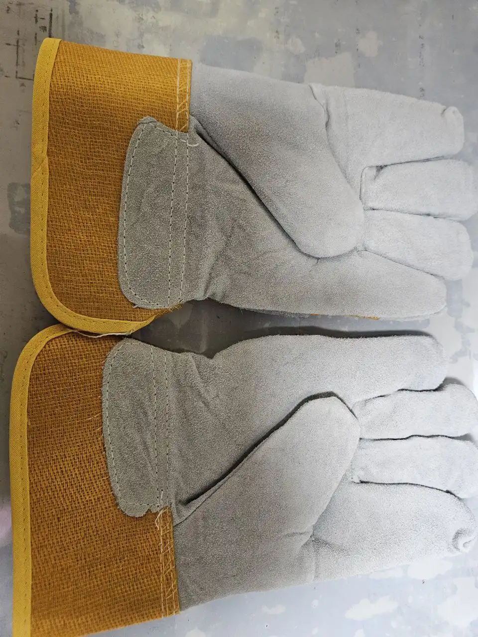 Рабочие перчатки утепленные и резиновые