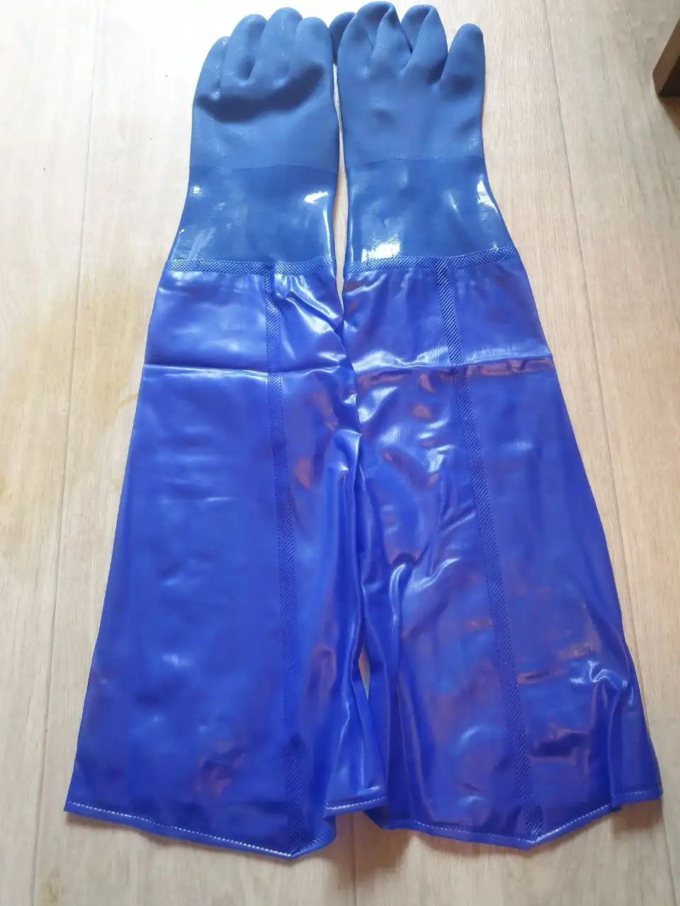 Рабочие перчатки утепленные и резиновые