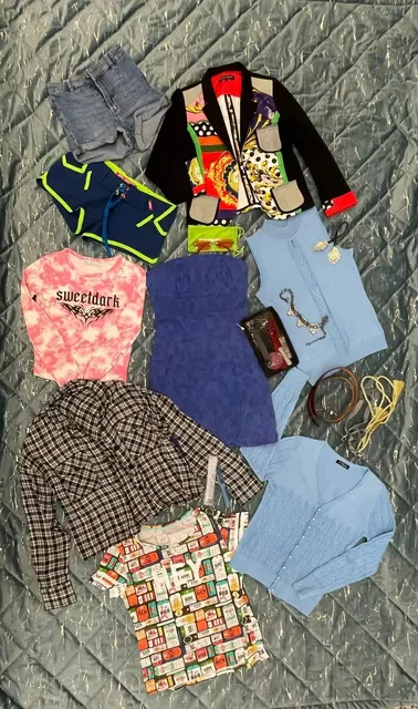 Пакет вещей размер XS и аксессуары для волос - Одежда в Владивосток