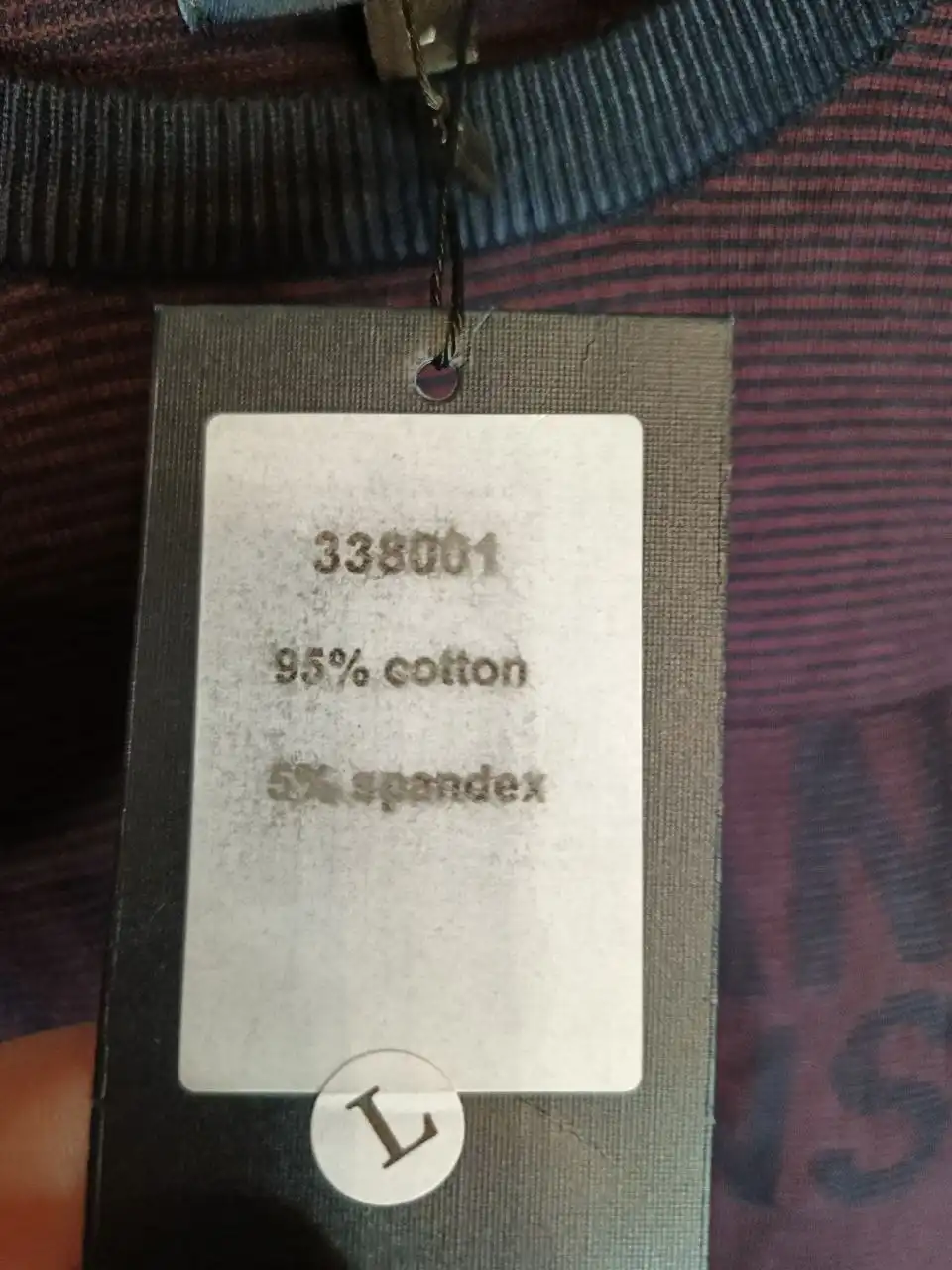 Новый джемпер Armani размер L