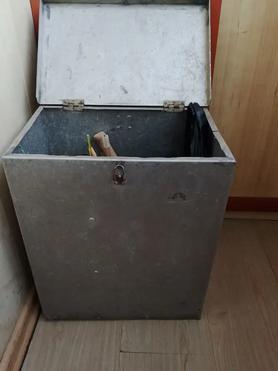 Продажа снастей для зимней рыбалки