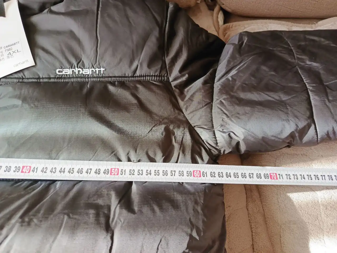 Новая зимняя куртка Carhartt размер 52/54 - Верхняя одежда (Одежда) в Владивосток