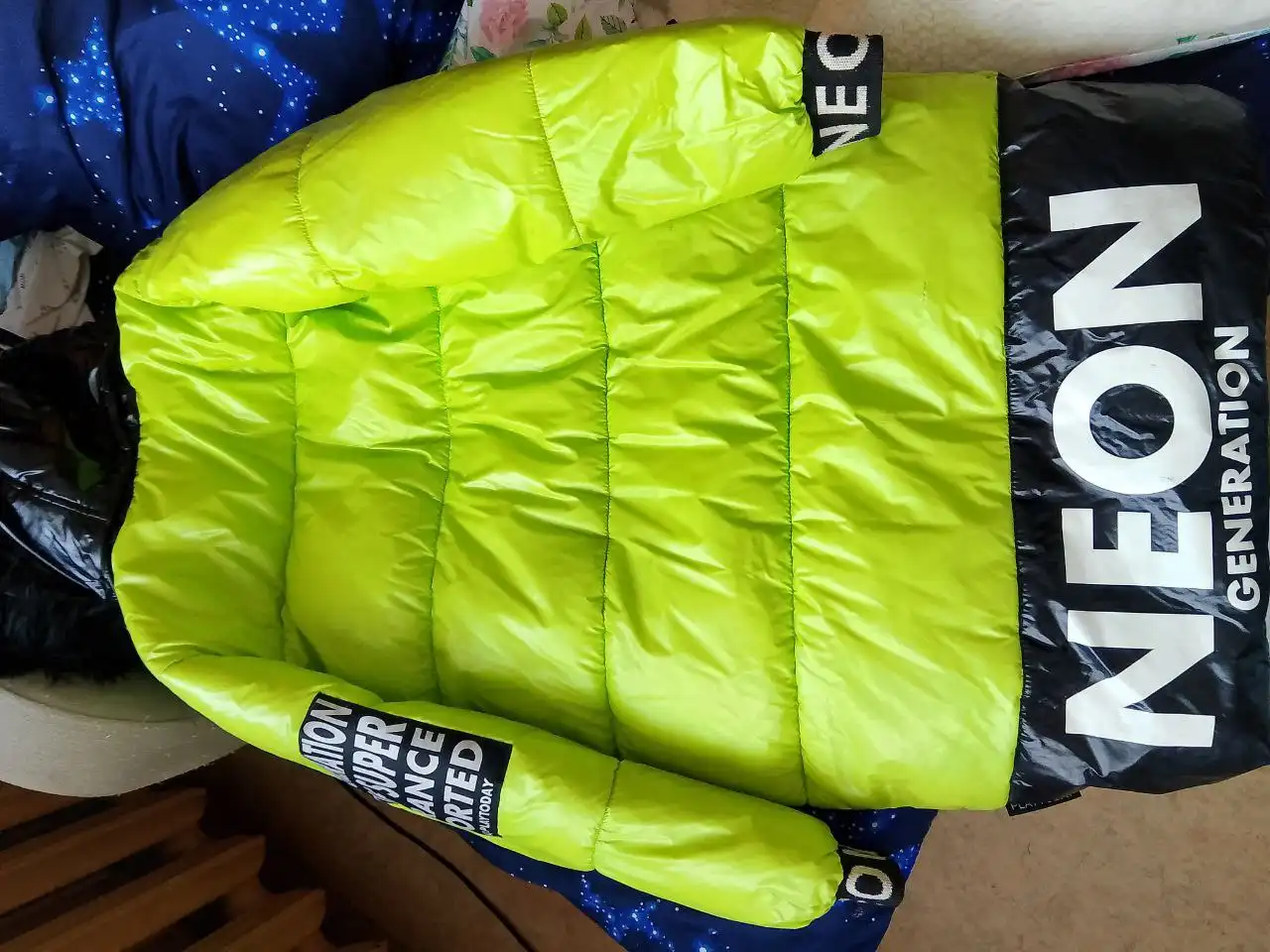 Пуховик на девочку рост 146 - Детская одежда (Одежда) в Владивосток