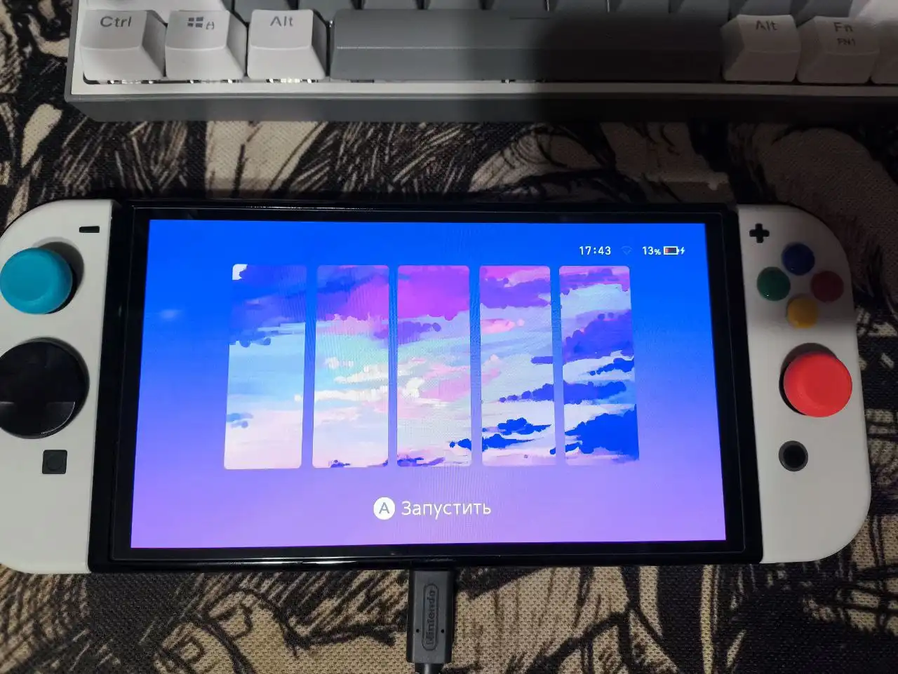 Продажа Nintendo Switch OLED 64GB с дополнительной памятью 512GB - Игровые консоли (Электроника) в Владивосток