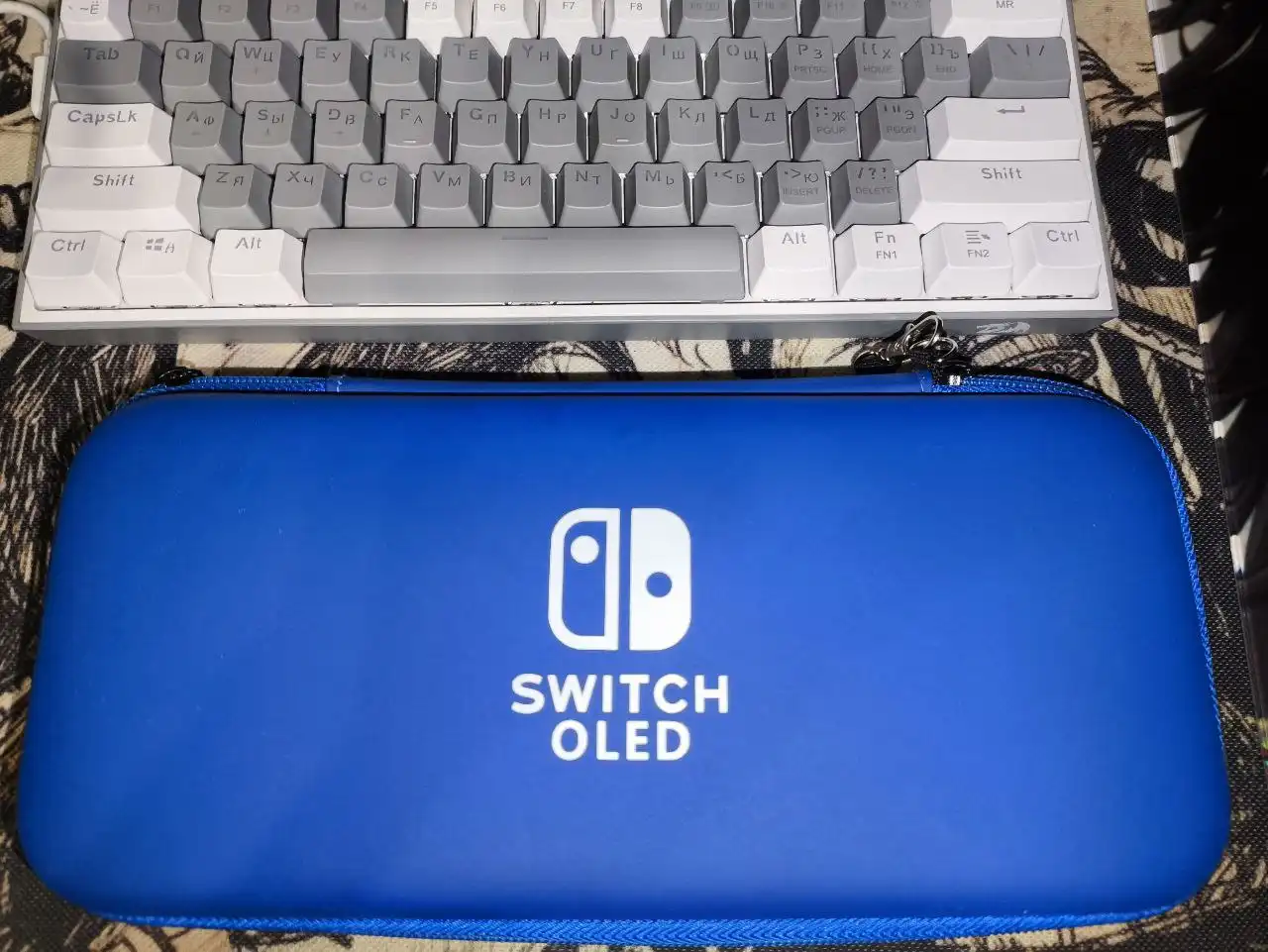 Продажа Nintendo Switch OLED 64GB с дополнительной памятью 512GB - Игровые консоли (Электроника) в Владивосток