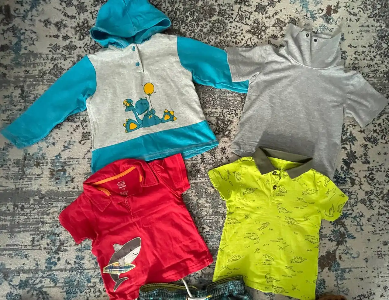Два пакета вещей для мальчика - Товары для детей в Владивосток
