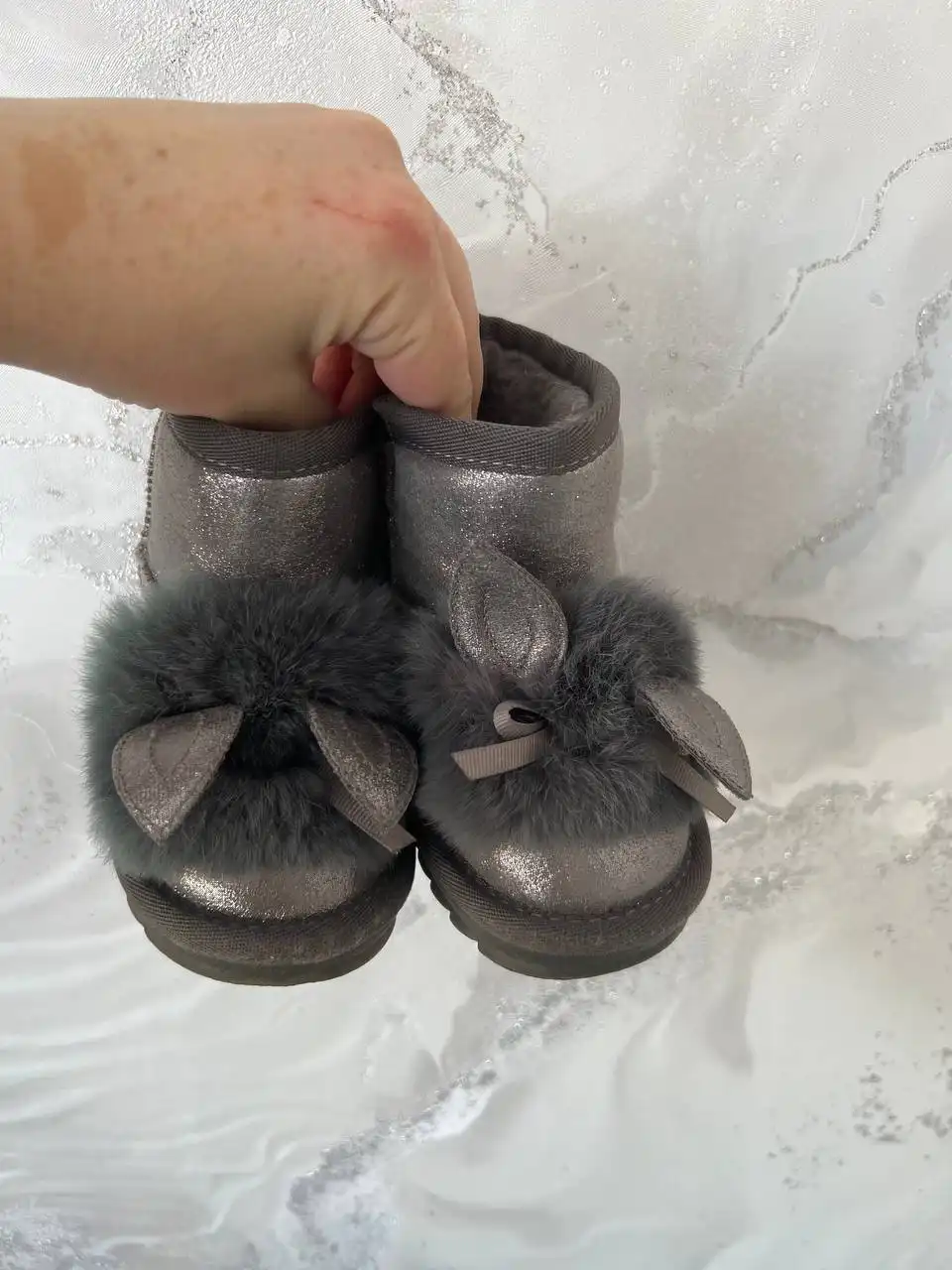 Угги, очень теплые, размер 24 - Обувь (Одежда) в Владивосток