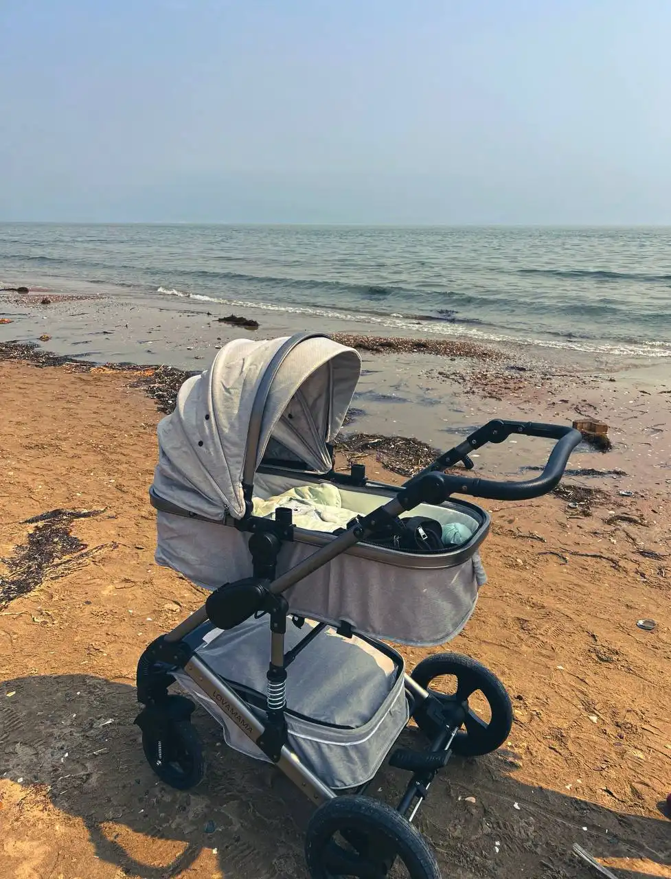 Продажа детской коляски 3 в 1 в идеальном состоянии - Коляски (Товары для детей) в Владивосток
