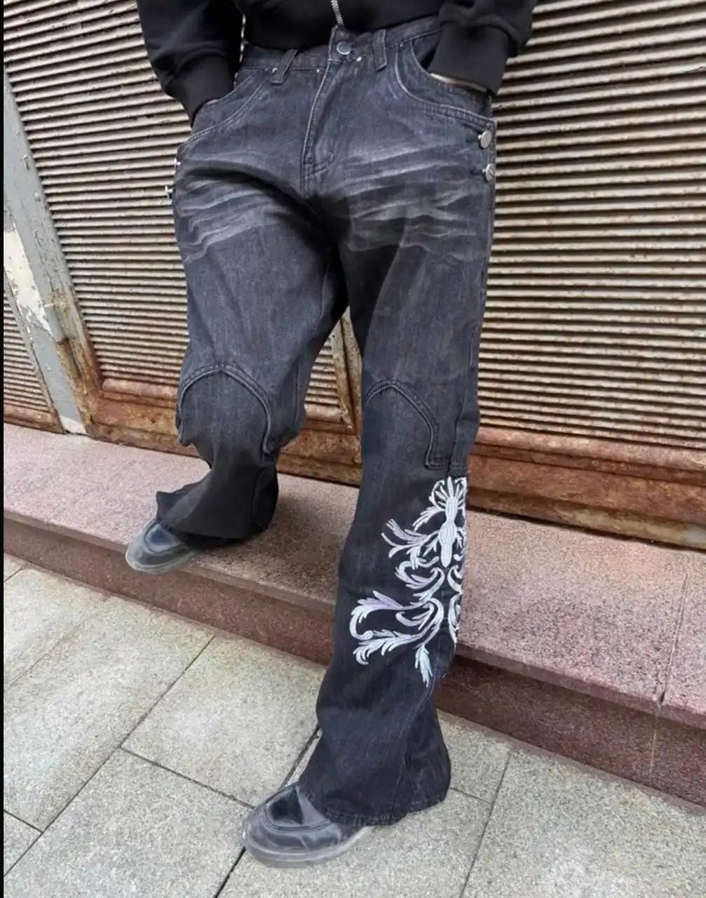 Новые джинсы в стиле 2000-х, размер S - Джинсы (Одежда) в Владивосток