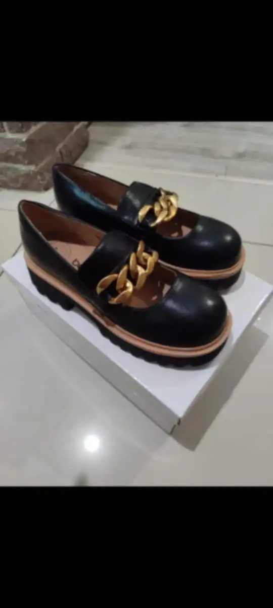 Новые туфли для девочки размер 36 - Детская обувь (Одежда) в Владивосток