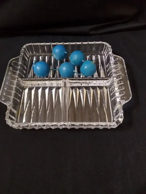 Хрустальная менажница - DVD диски в Владивосток