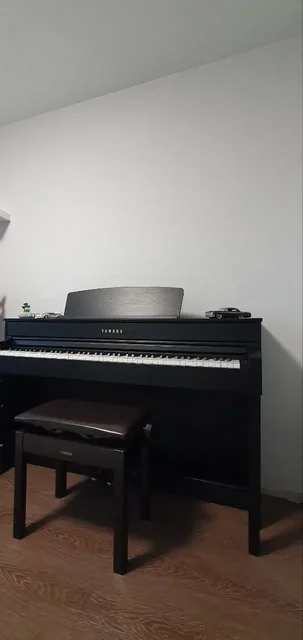 Цифровое пианино Yamaha CLP-645 - Хобби и отдых в Владивосток