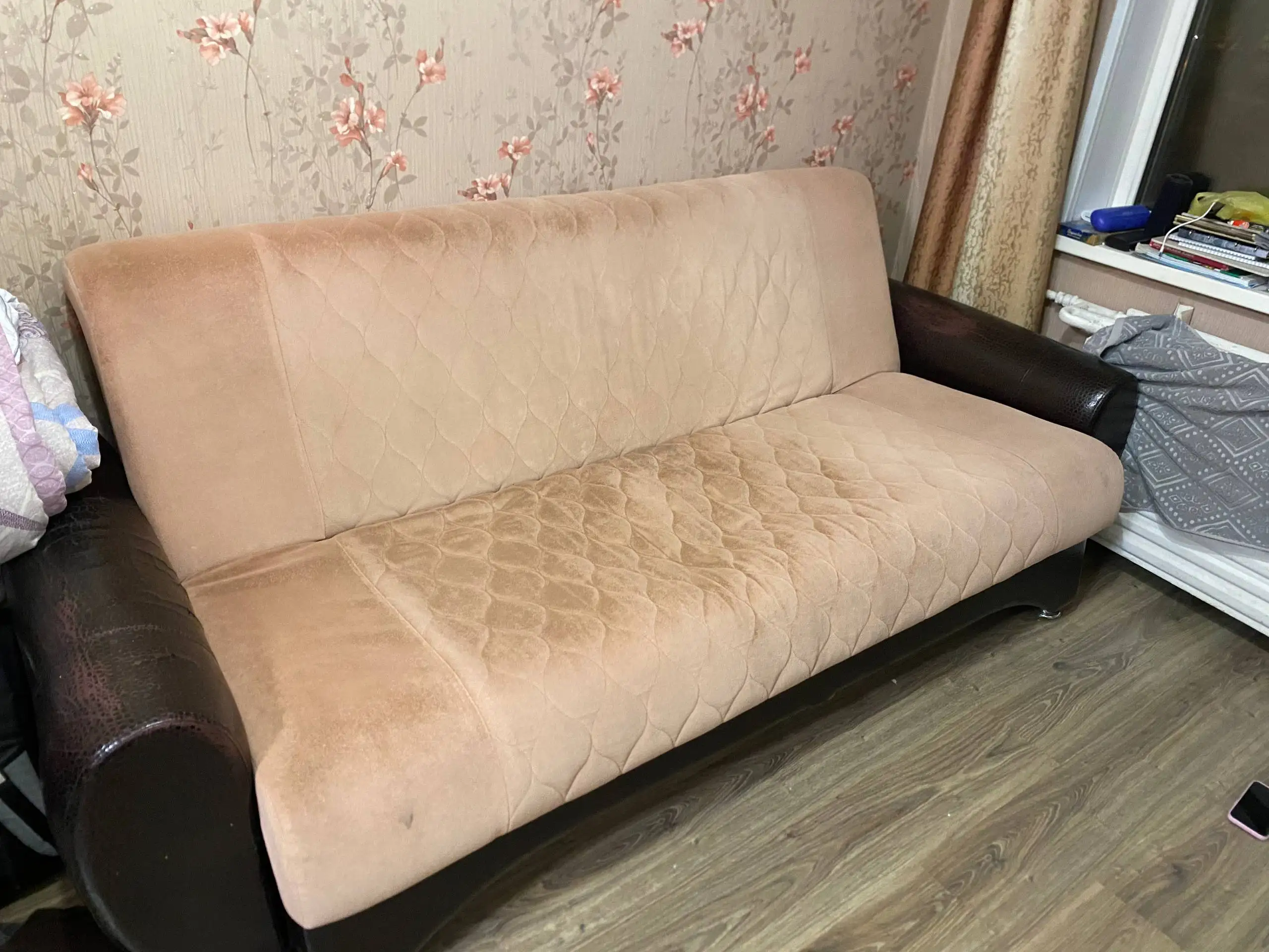 Продам диван-кровать с ящиками для хранения - Мебель (Для дома и дачи) в Владивосток