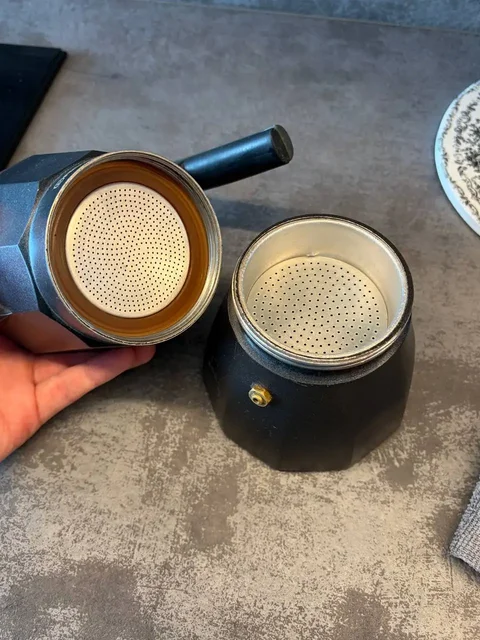 Продажа гейзерной кофеварки Rondel 0,3 л - Электроинструменты в Владивосток