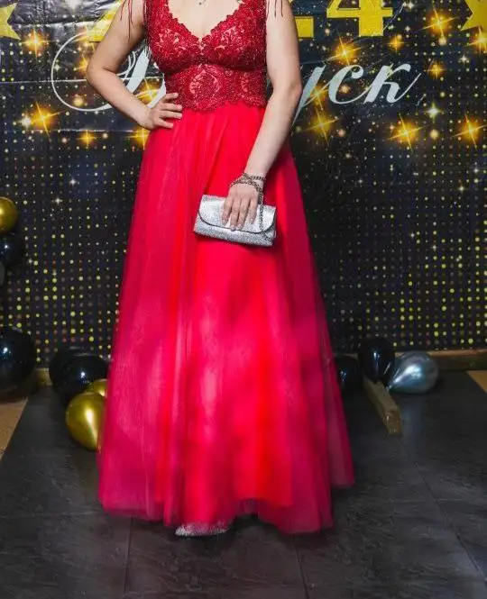 Продам выпускное платье - Платья (Одежда) в Уссурийск