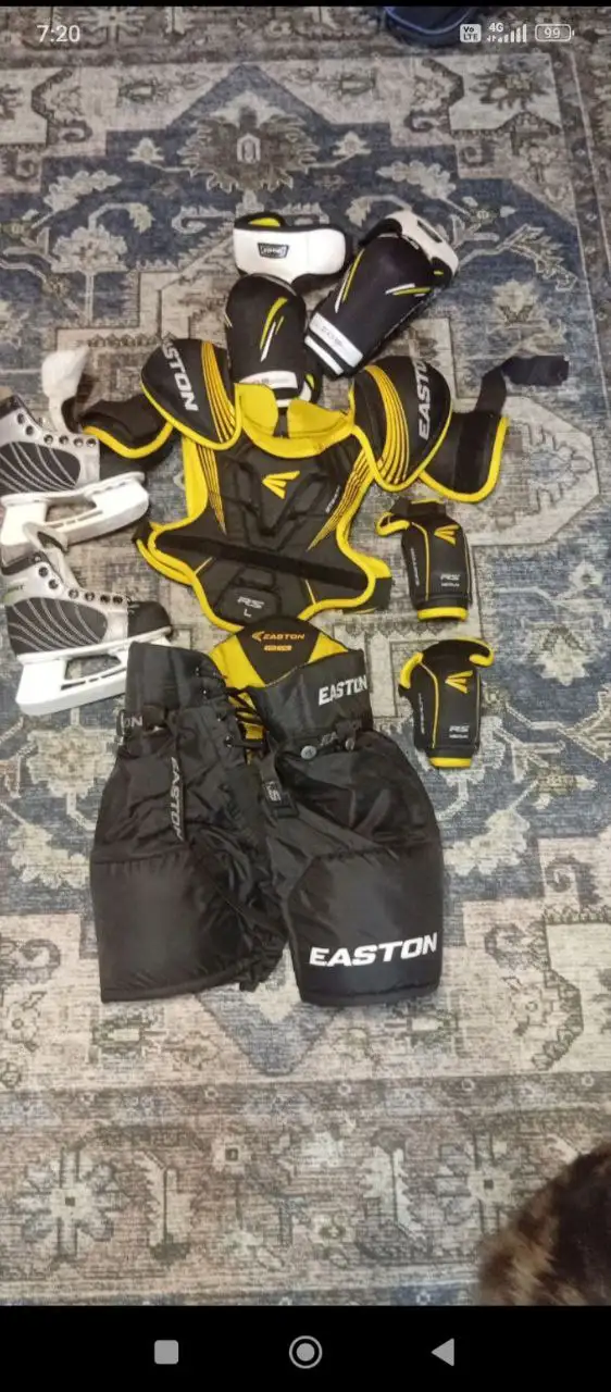 Продажа сумки и экипировки - Барахолка в Владивосток