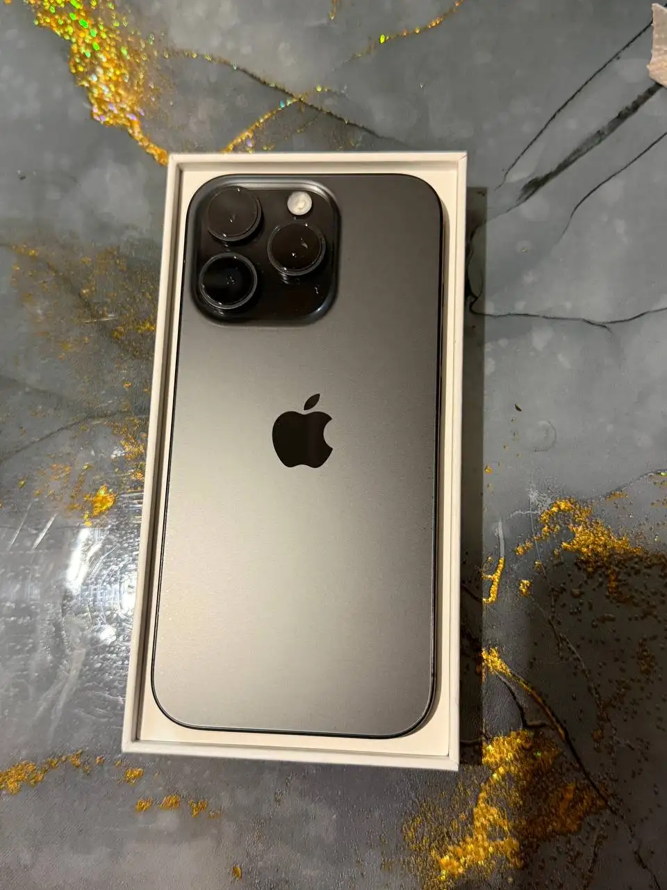 Продам Apple iPhone 16 Pro - Смартфоны (Электроника) в Владивосток