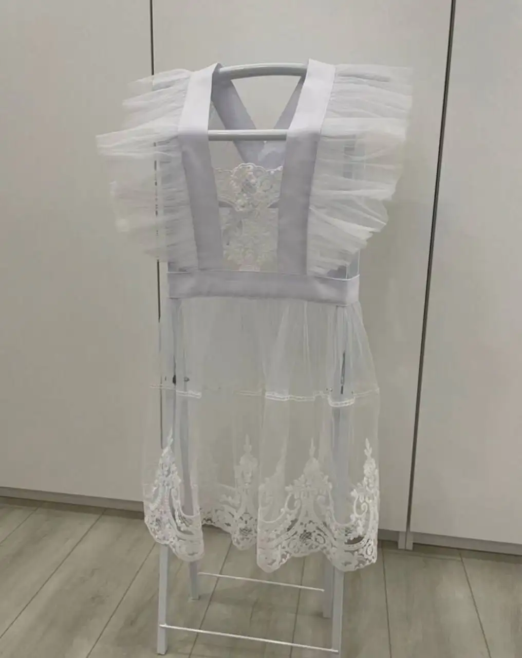 Школьный белый ажурный фартук для 9-11 классов - Школьная форма (Одежда) в Владивосток