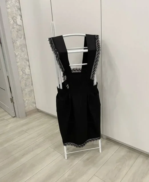 Школьный черный фартук для 9-11 классов - Верхняя одежда и джинсы в Владивосток