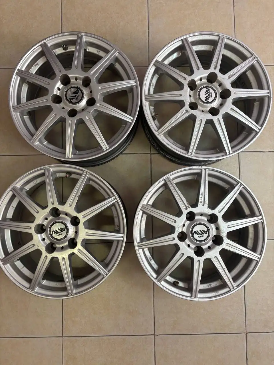 Продам диски R15 сверловка 114x5 для Honda CR-V - Диски (Запчасти) в Владивосток